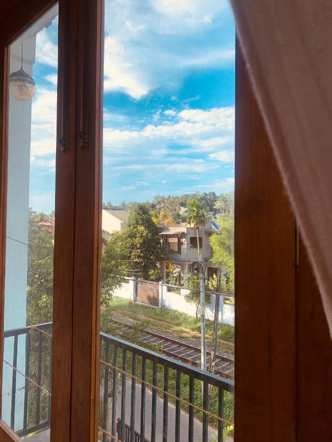 Jungle City Hostel ガル エクステリア 写真