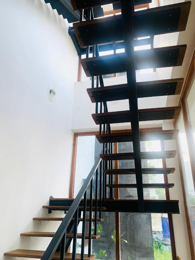 Jungle City Hostel ガル エクステリア 写真